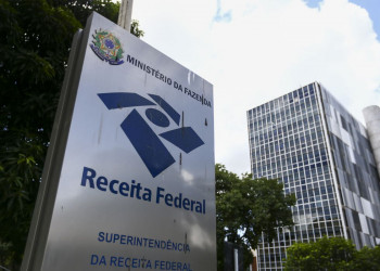 Analistas tributários aprovam entrega de cargos e a Receita Federal do Brasil vai parar